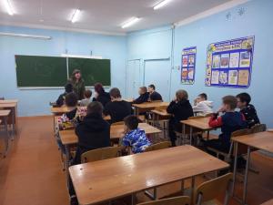 15 марта состоялось совместное профилактическое мероприятие представителей Кузнецкой детской больницы, Психолого-педагогического центра, Управления образования и полиции.